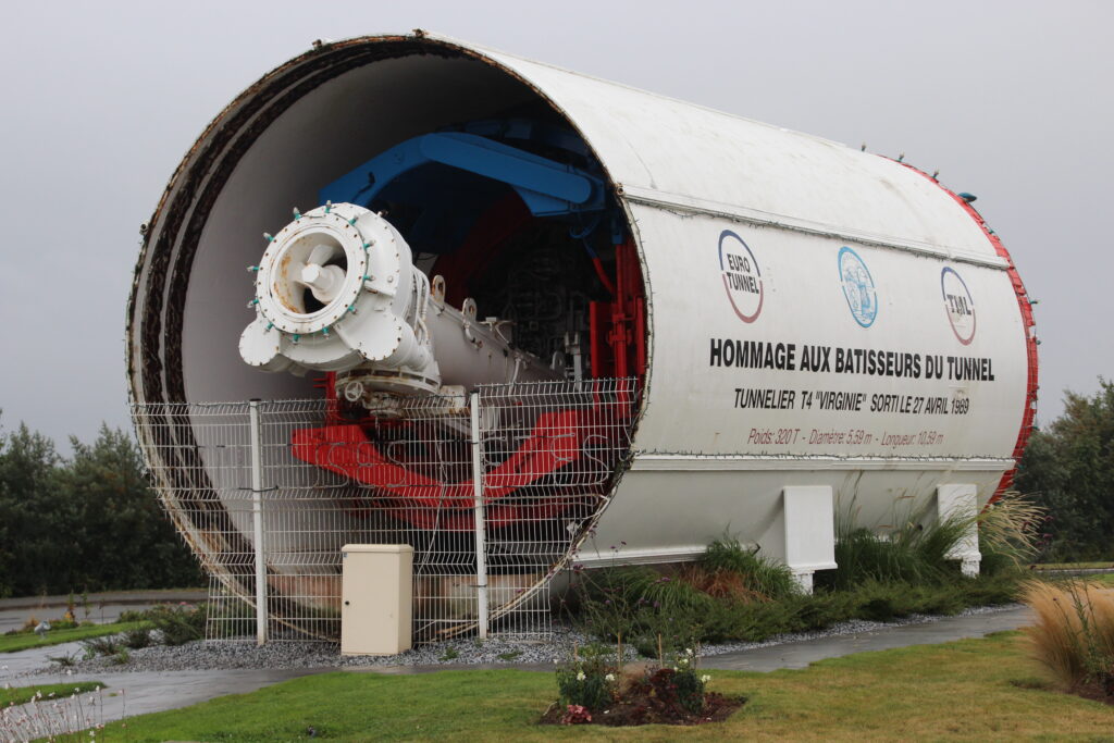 Tunnel Boring Machine TBM Channel Tunnel FrancaReino Unido