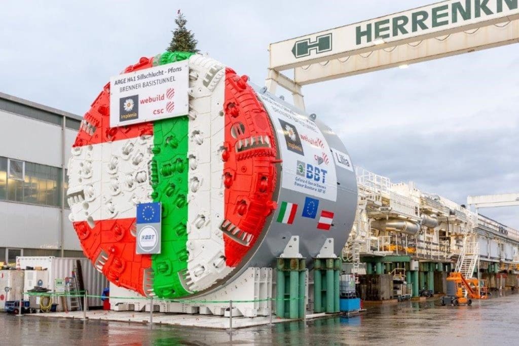 Tunnel Boring Machine (TBM) - Projeto Brenner Base Tunnel, Áustria Itália